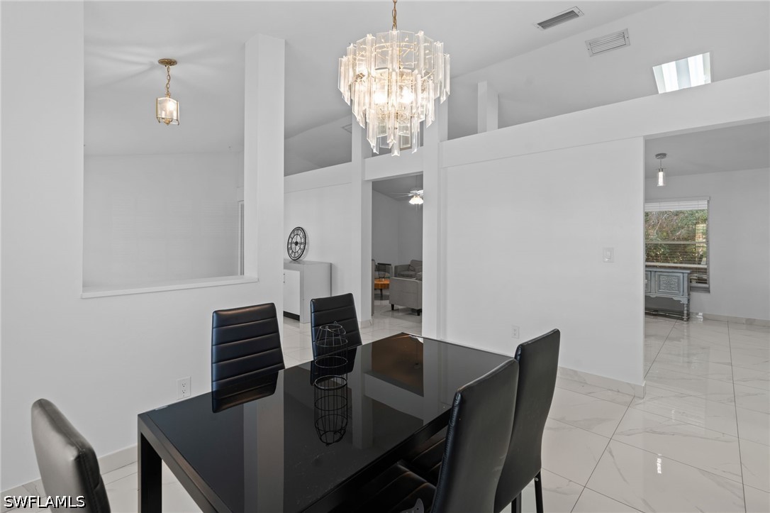 DiningArea
