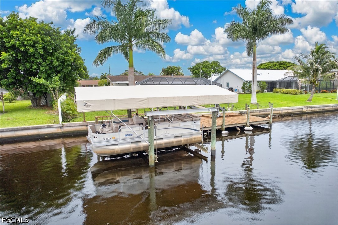 Dock