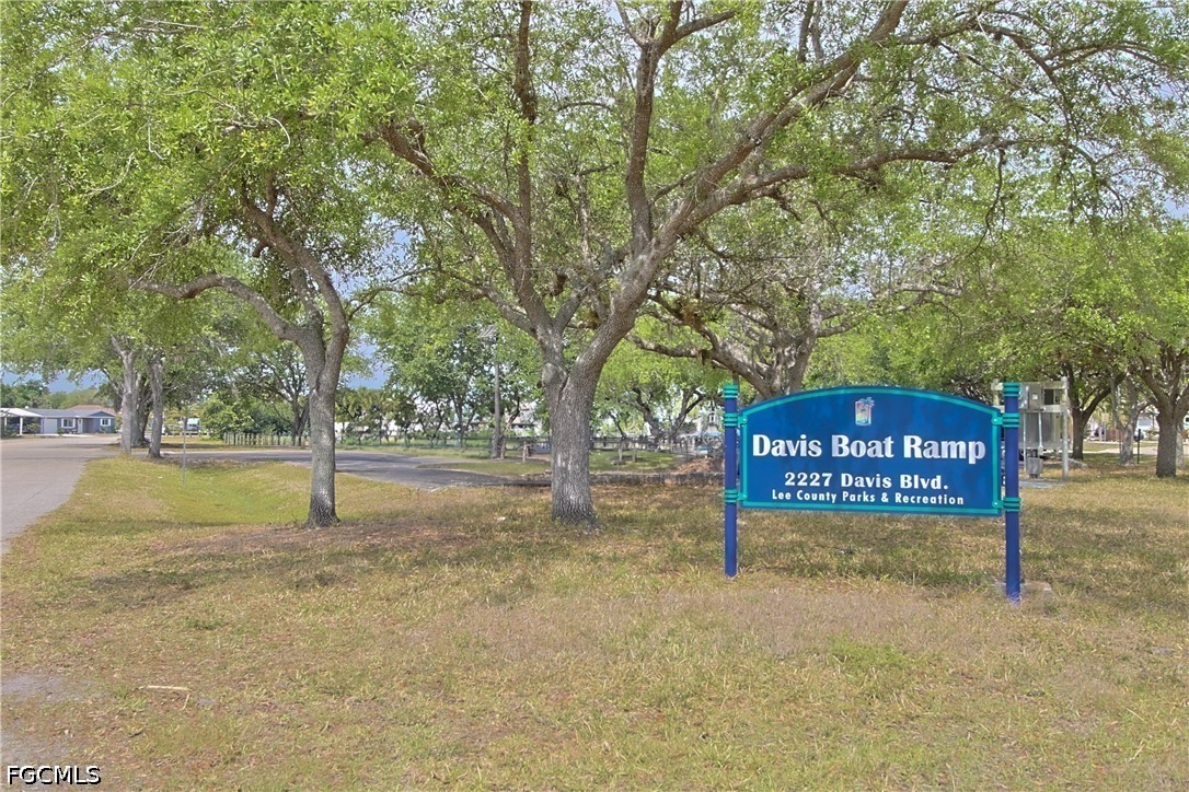 2115 Bahama, Fort Myers, FL 33905