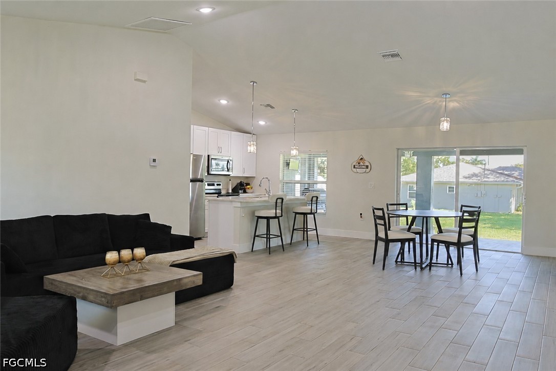 2115 Bahama, Fort Myers, FL 33905