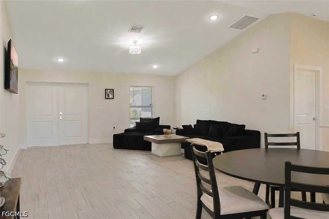 2115 Bahama, Fort Myers, FL 33905