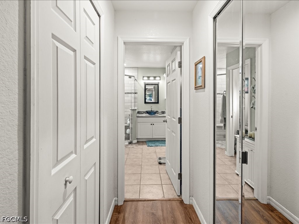 1209 25th, Cape Coral, FL 33993
