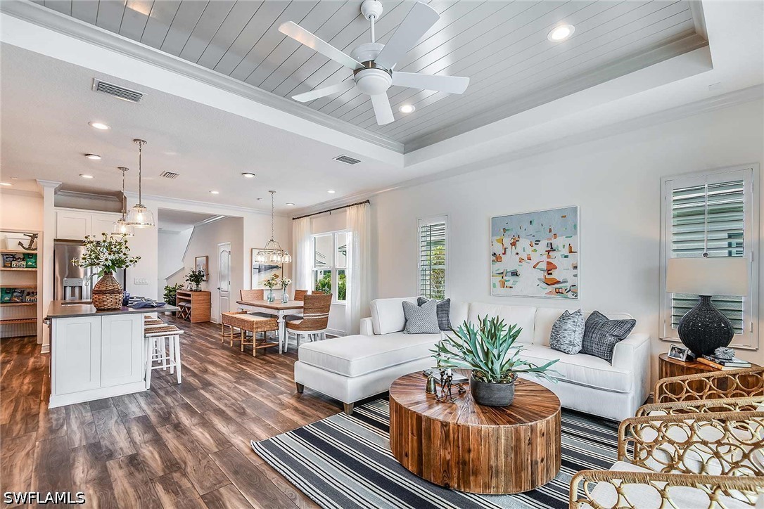 FamilyRoom