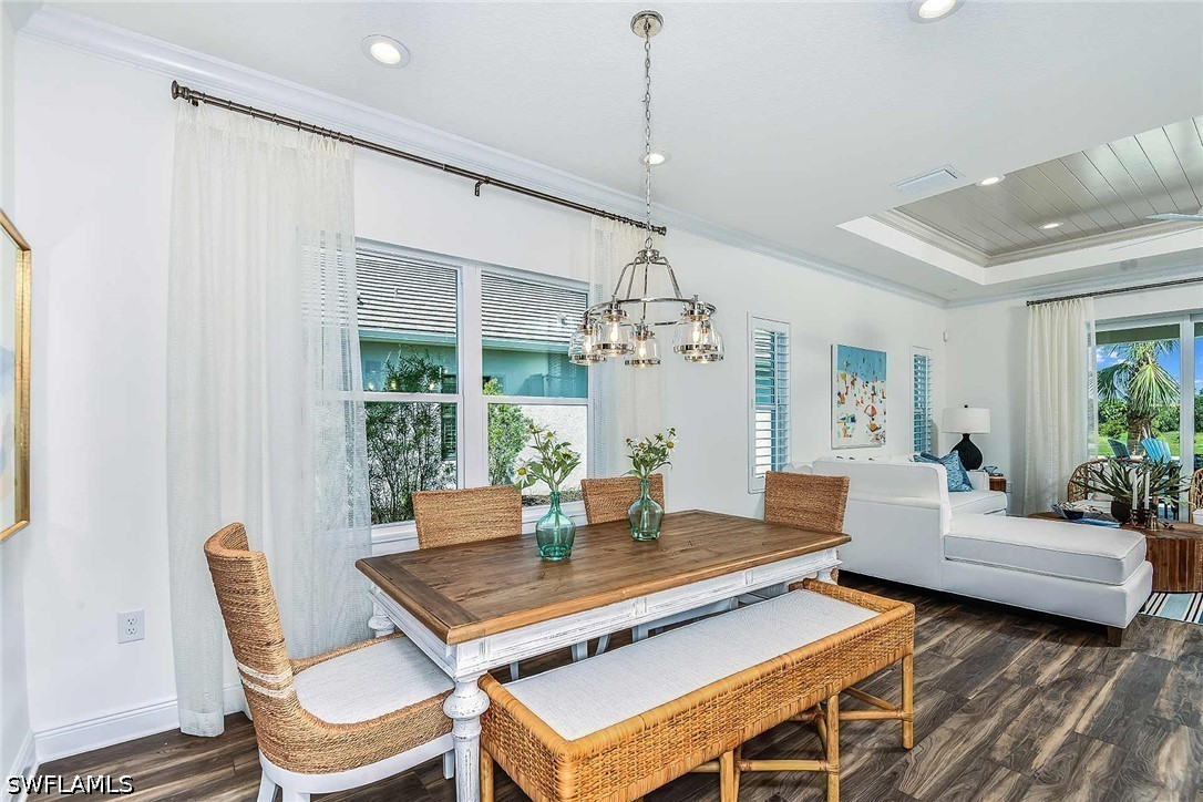 DiningArea
