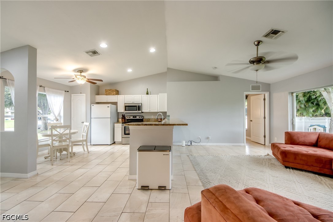 625 11th, Cape Coral, FL 33991