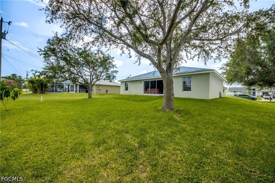 625 11th, Cape Coral, FL 33991