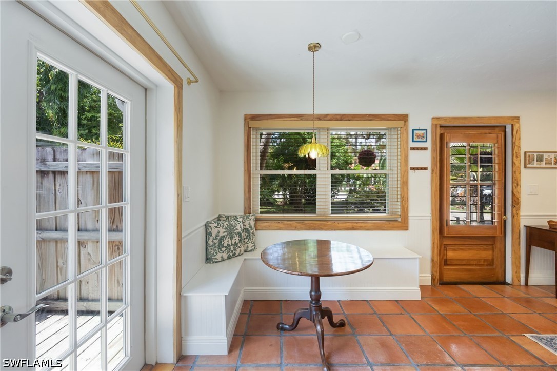 1248 Frank Whiteman, Naples, FL 34103
