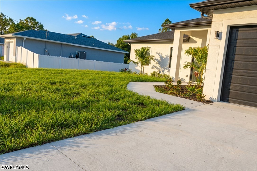 429 Gray, Lehigh Acres, FL 33974