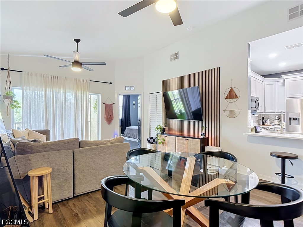 DiningArea