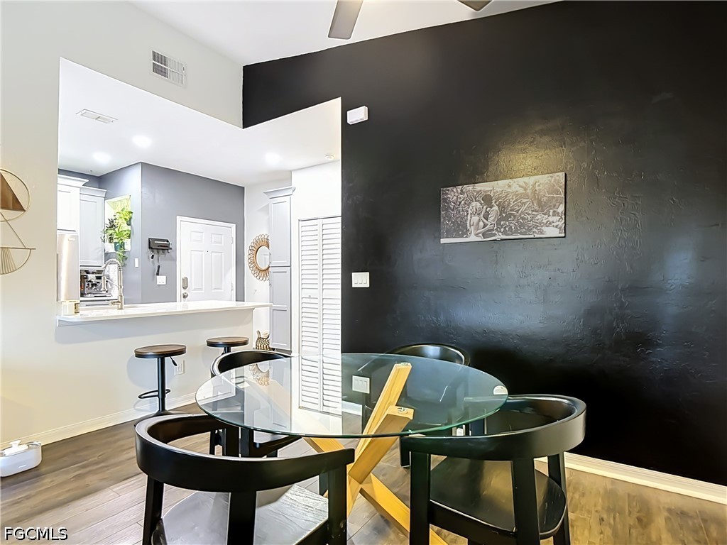 DiningArea