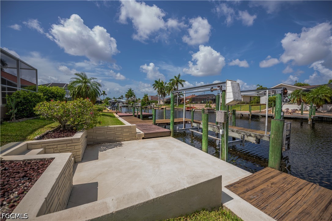 Dock