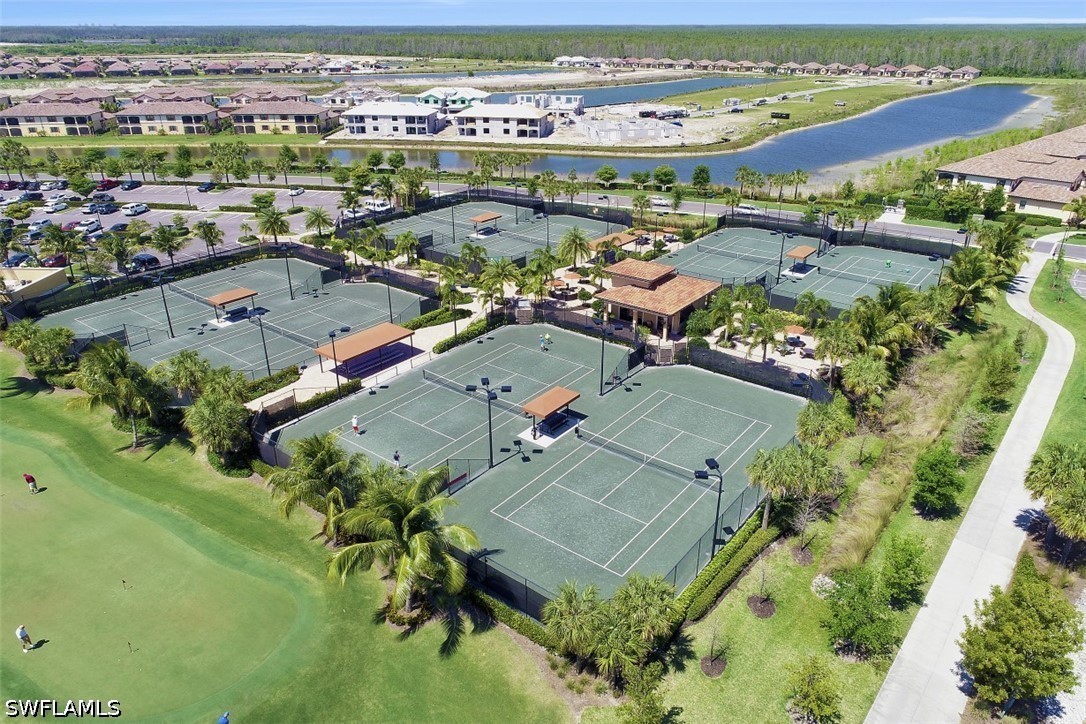 17951 Bonita National Unit 422, Bonita Springs, FL 34135