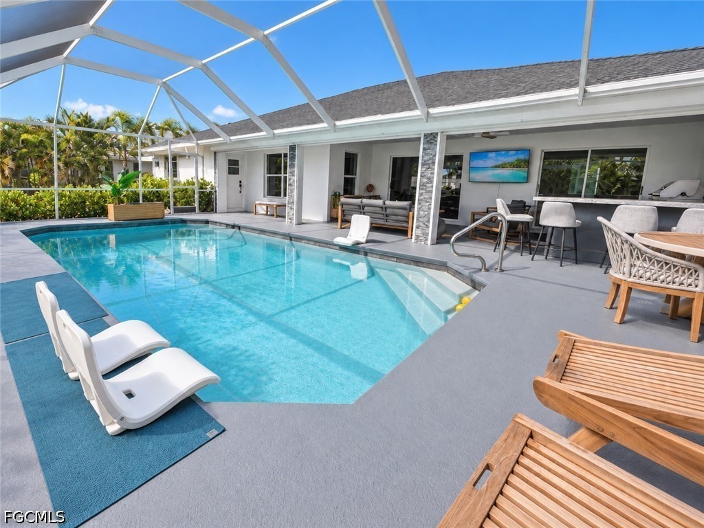 5227 11th, Cape Coral, FL 33914