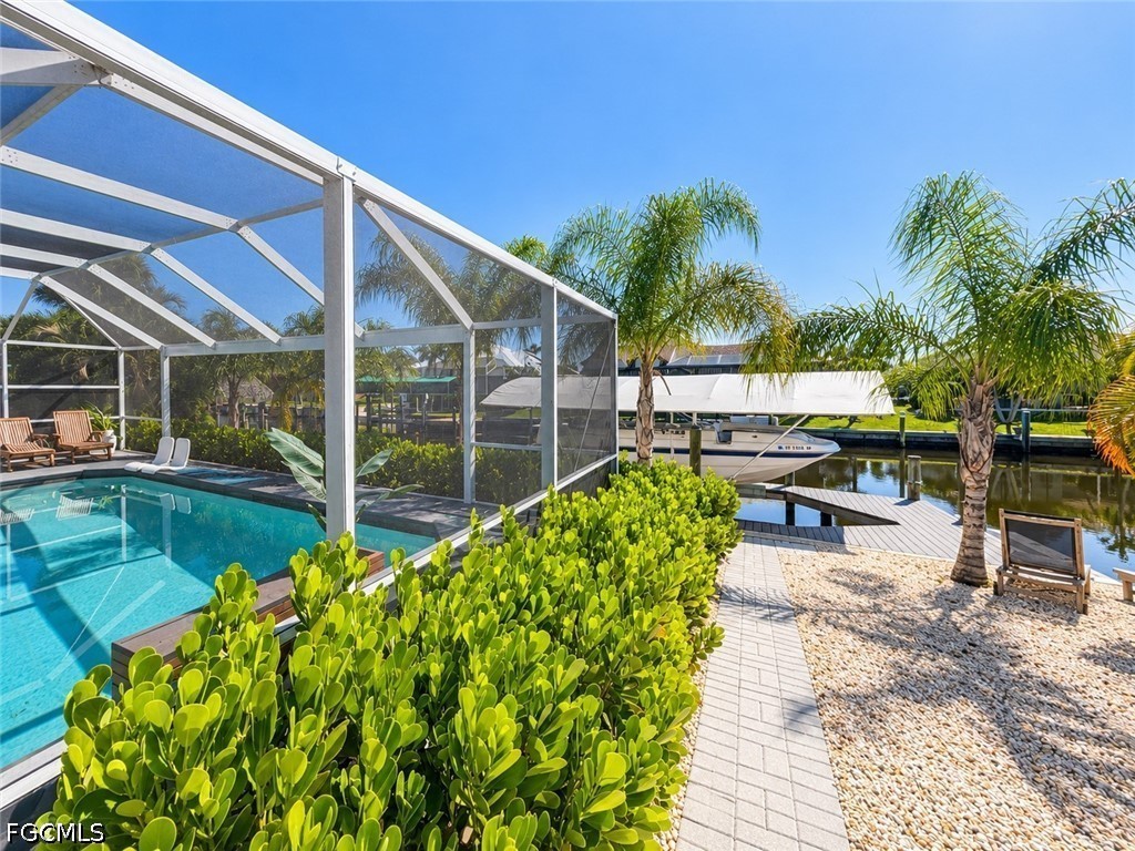 5227 11th, Cape Coral, FL 33914