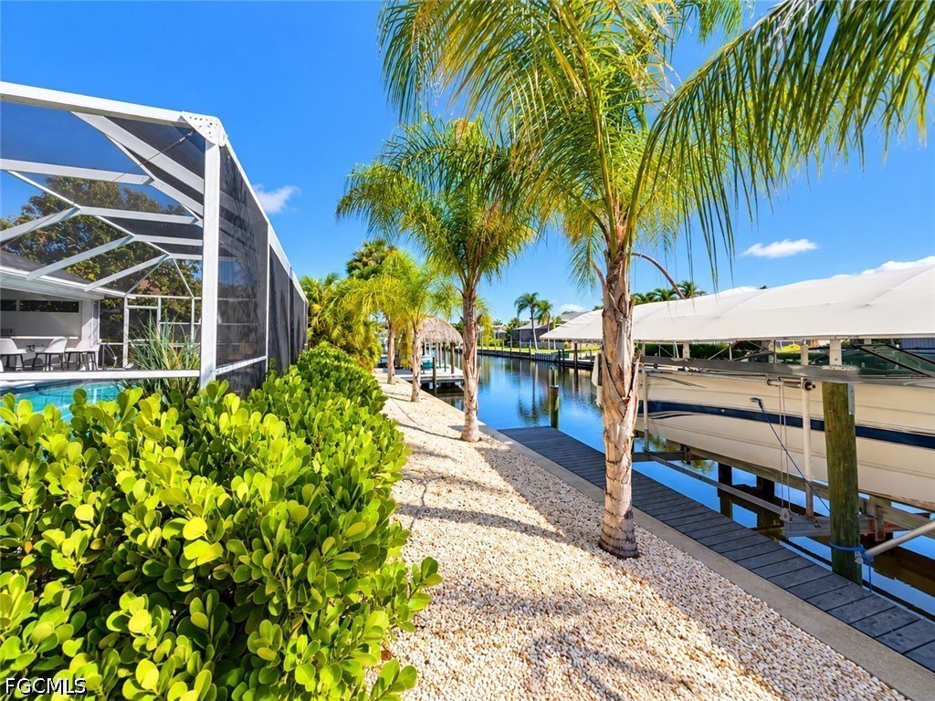 5227 11th, Cape Coral, FL 33914