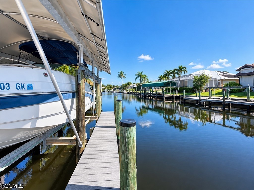 5227 11th, Cape Coral, FL 33914