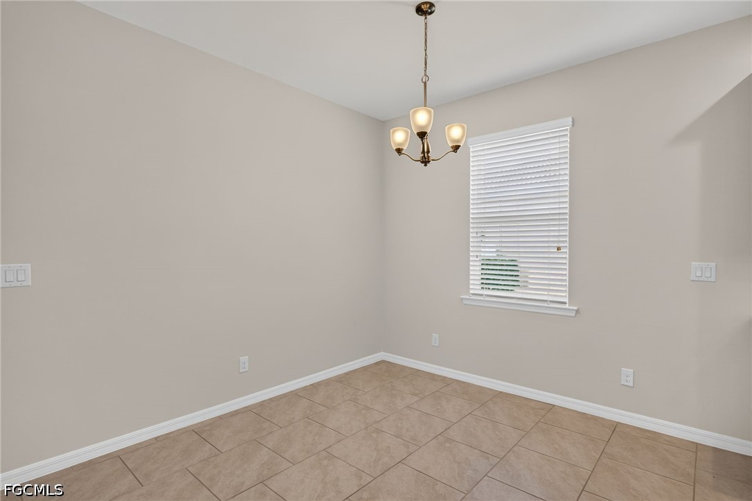 3000 Sunset Pointe, Cape Coral, FL 33914