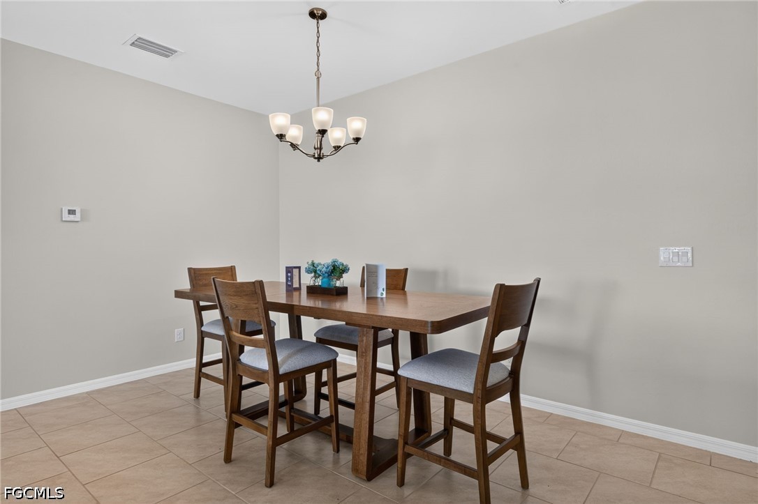 DiningArea
