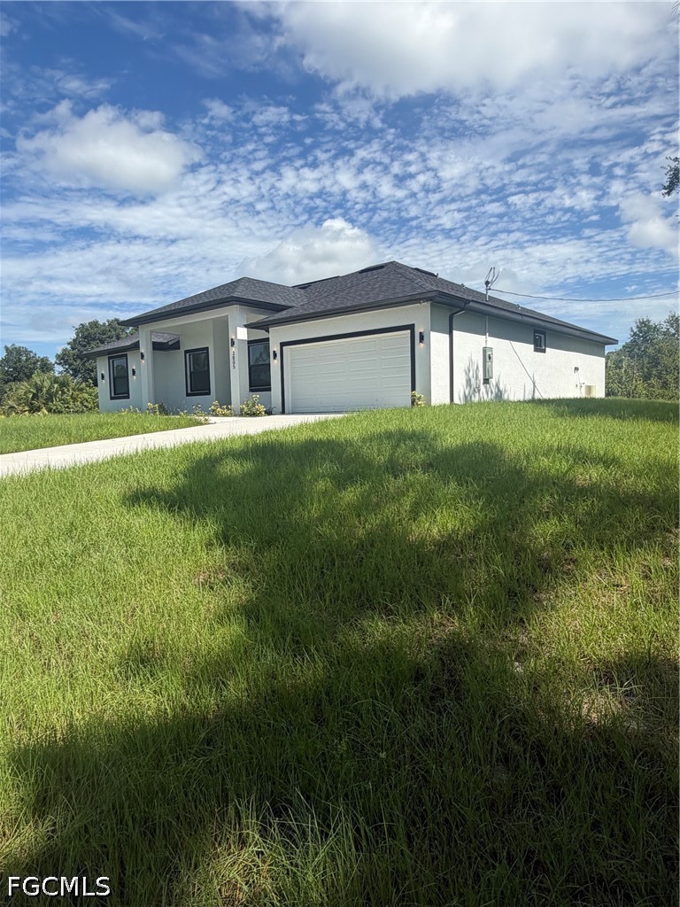3805 8th, Lehigh Acres, FL 33972