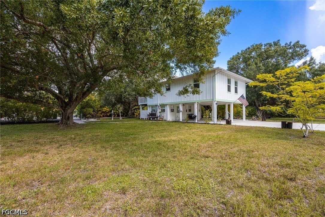 8787 Kodiak, St James City, FL 33956