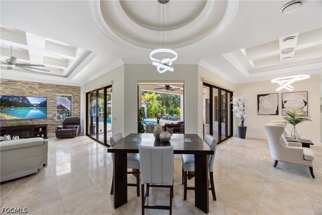 DiningArea