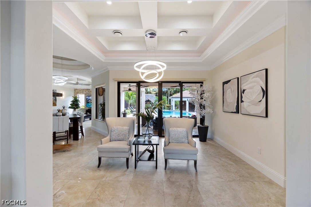 214 9th, Naples, FL 34120