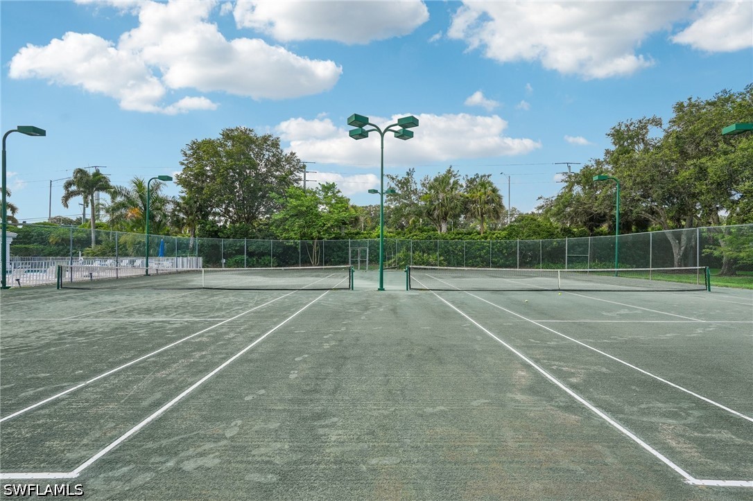 3710 Fieldstone Unit 504, Naples, FL 34109