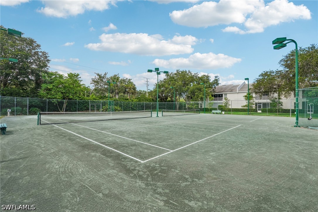 3710 Fieldstone Unit 504, Naples, FL 34109