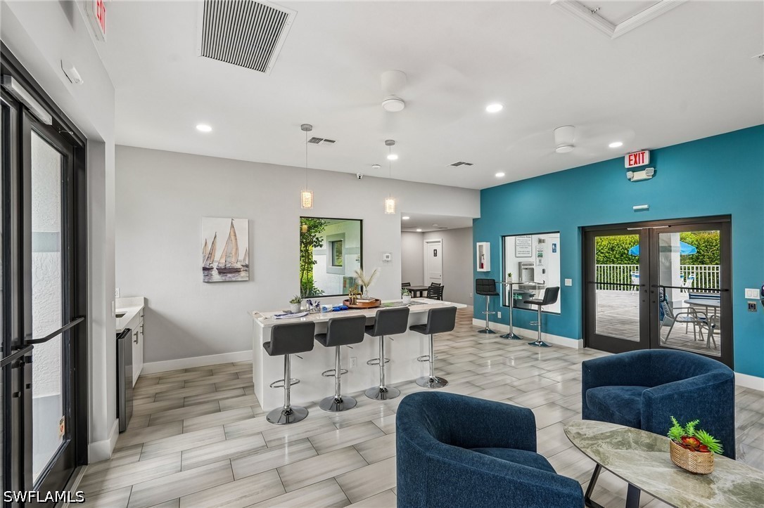 3710 Fieldstone Unit 504, Naples, FL 34109