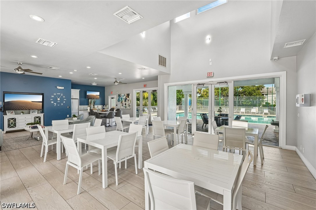 DiningArea