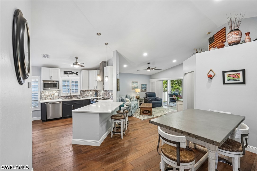 3710 Fieldstone Unit 504, Naples, FL 34109