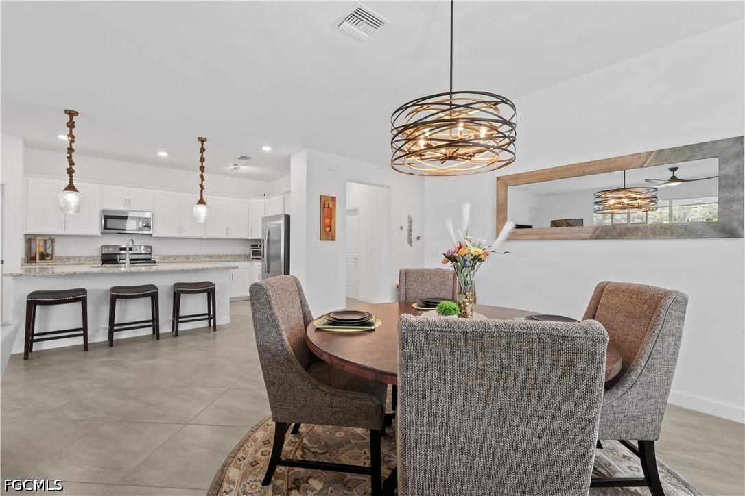 DiningArea