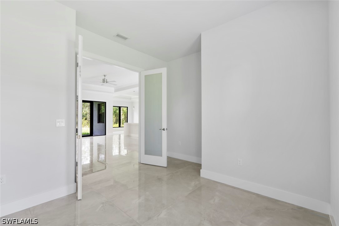 1412 22nd, Naples, FL 34120