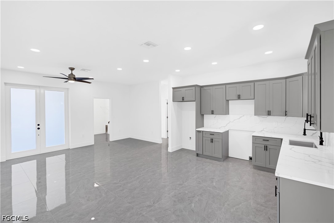 864 Chantilly, Lehigh Acres, FL 33974