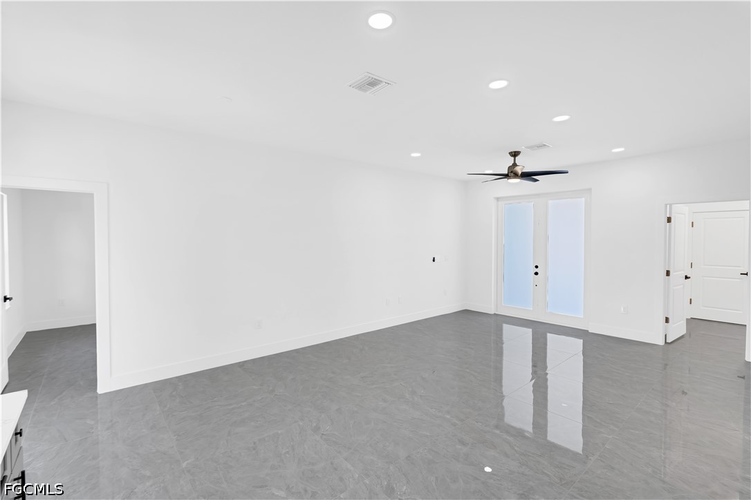 864 Chantilly, Lehigh Acres, FL 33974