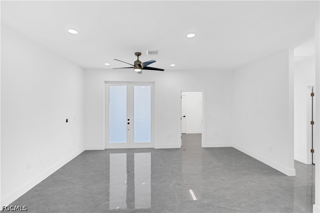 864 Chantilly, Lehigh Acres, FL 33974