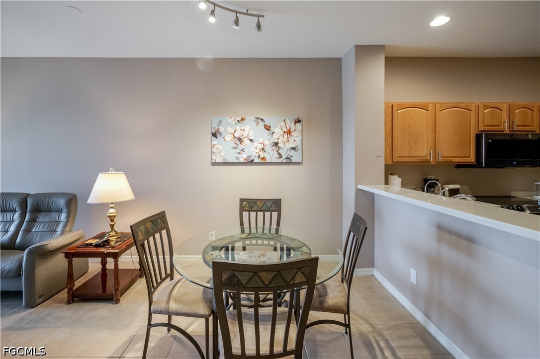 DiningArea