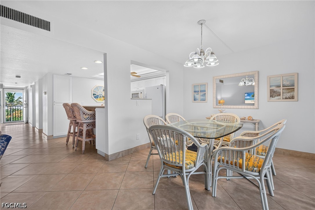 DiningArea