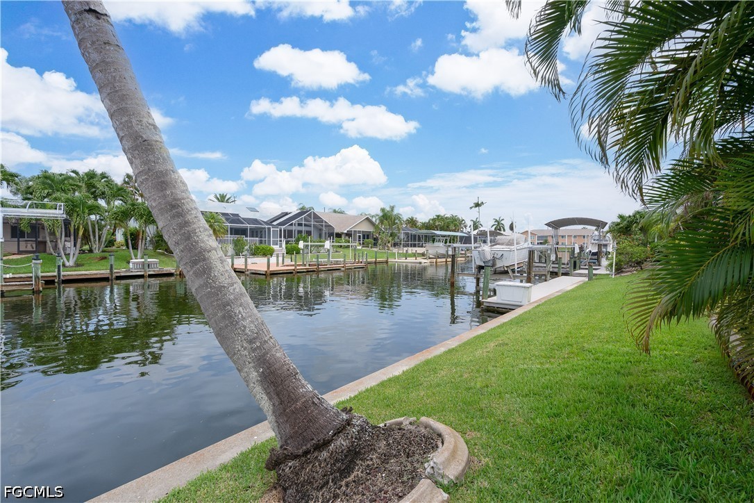 4916 11th, Cape Coral, FL 33914