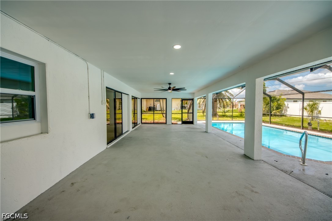 1124 1st, Cape Coral, FL 33993