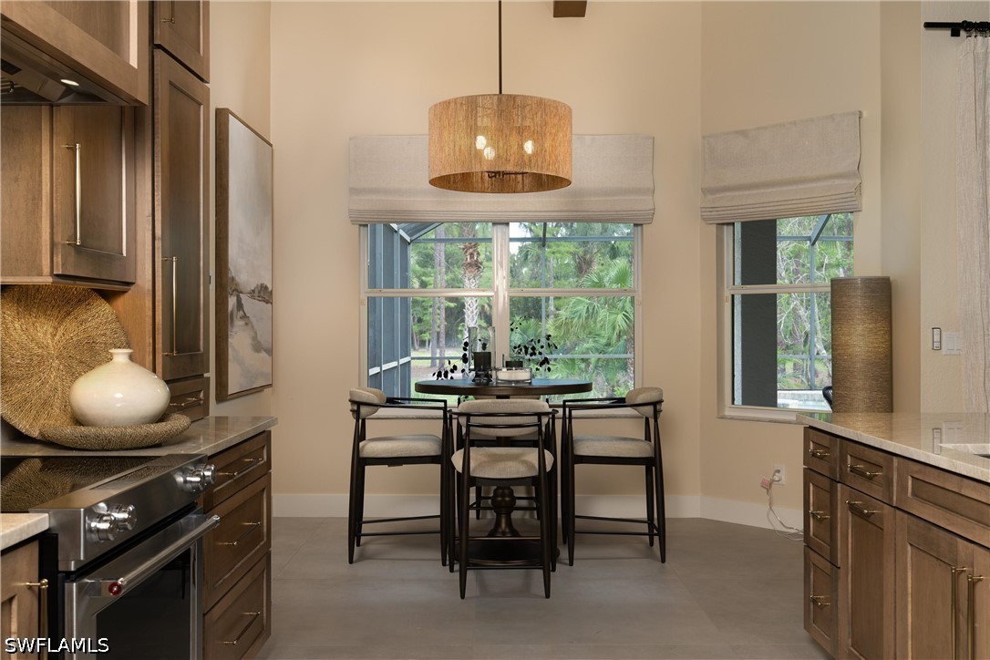 3521 1st, Naples, FL 34120