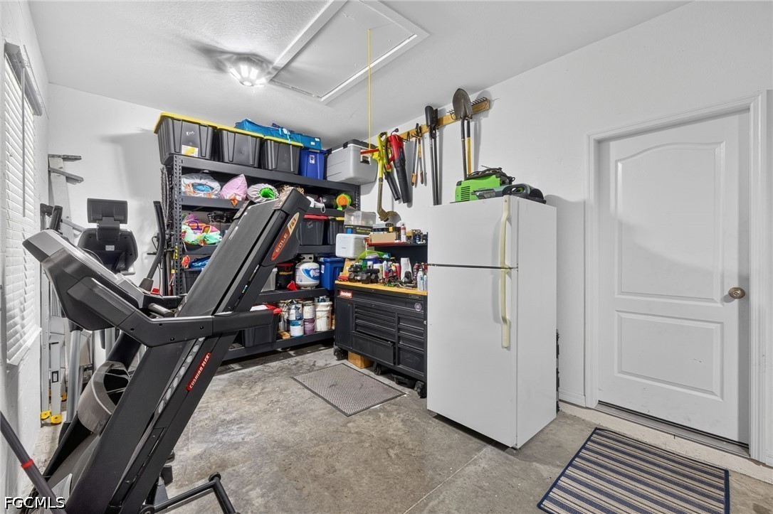 3306 21st, Cape Coral, FL 33993