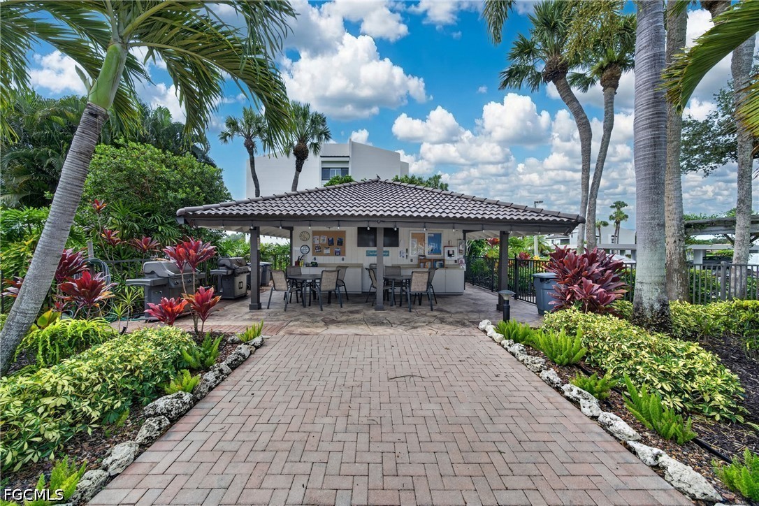 4570 Trawler Unit 102, Fort Myers, FL 33919
