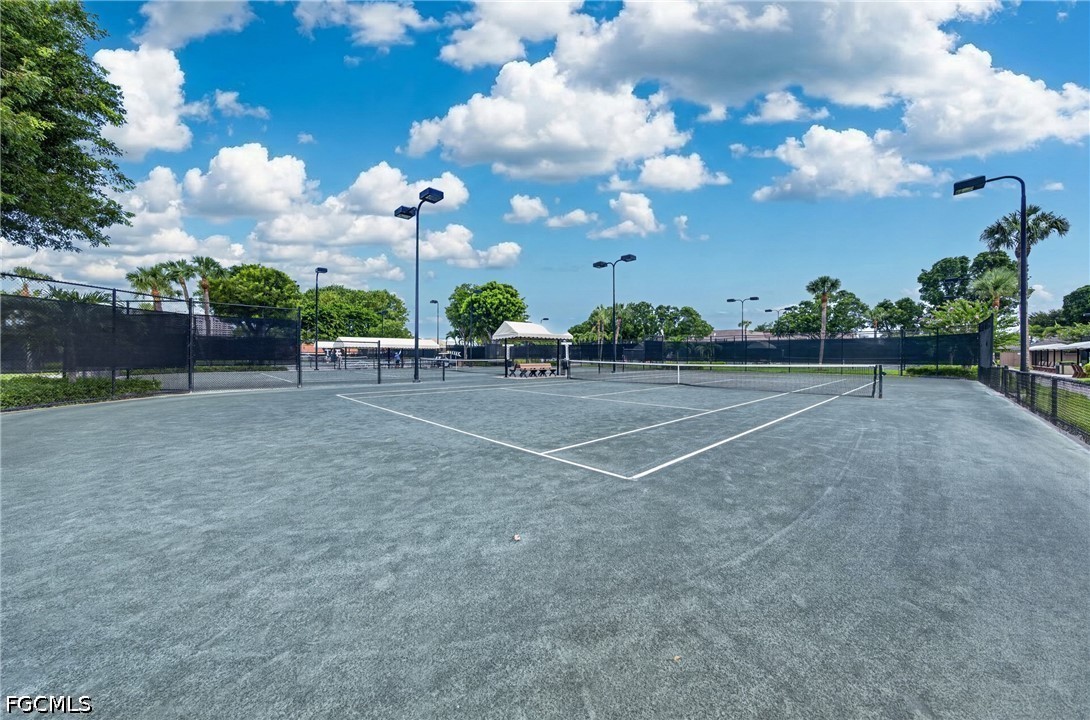 4570 Trawler Unit 102, Fort Myers, FL 33919