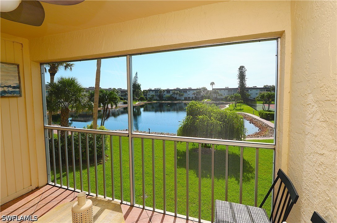 1004 Manatee Unit H202, Naples, FL 34114