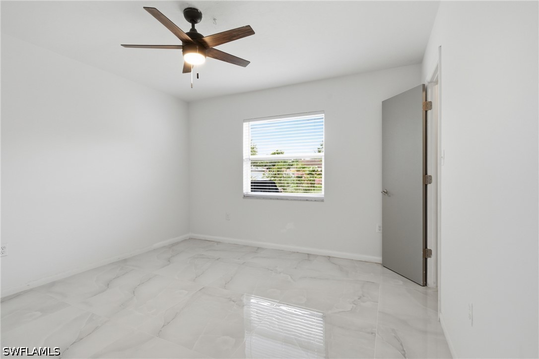 5160 31st, Naples, FL 34116