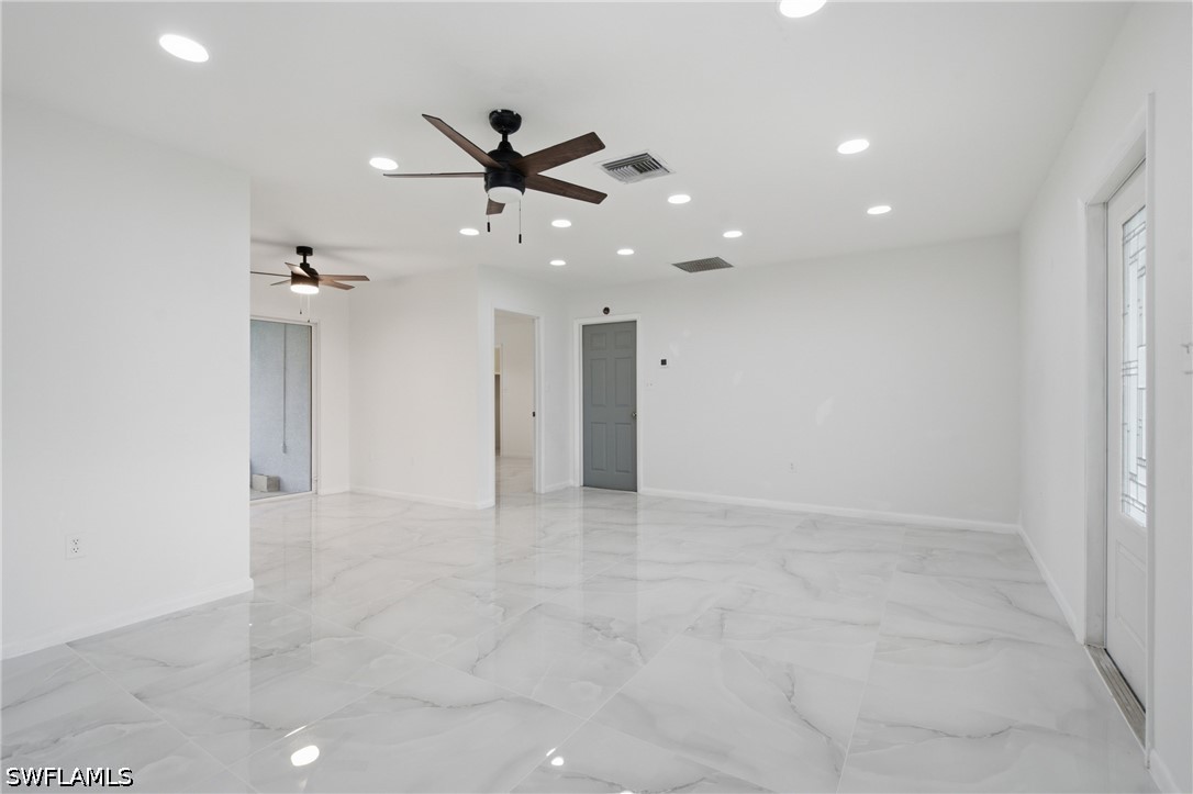 5160 31st, Naples, FL 34116