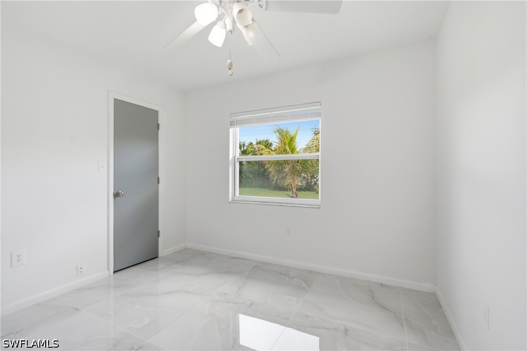 5160 31st, Naples, FL 34116