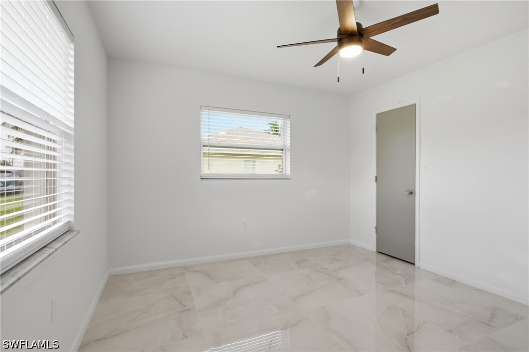 5160 31st, Naples, FL 34116