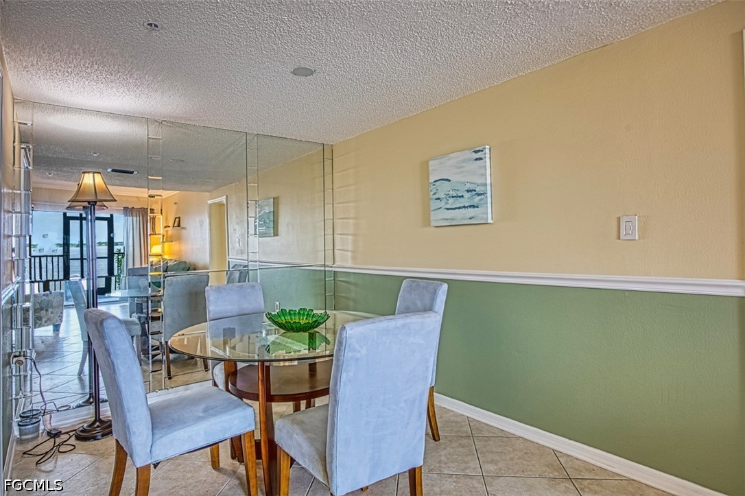 DiningArea